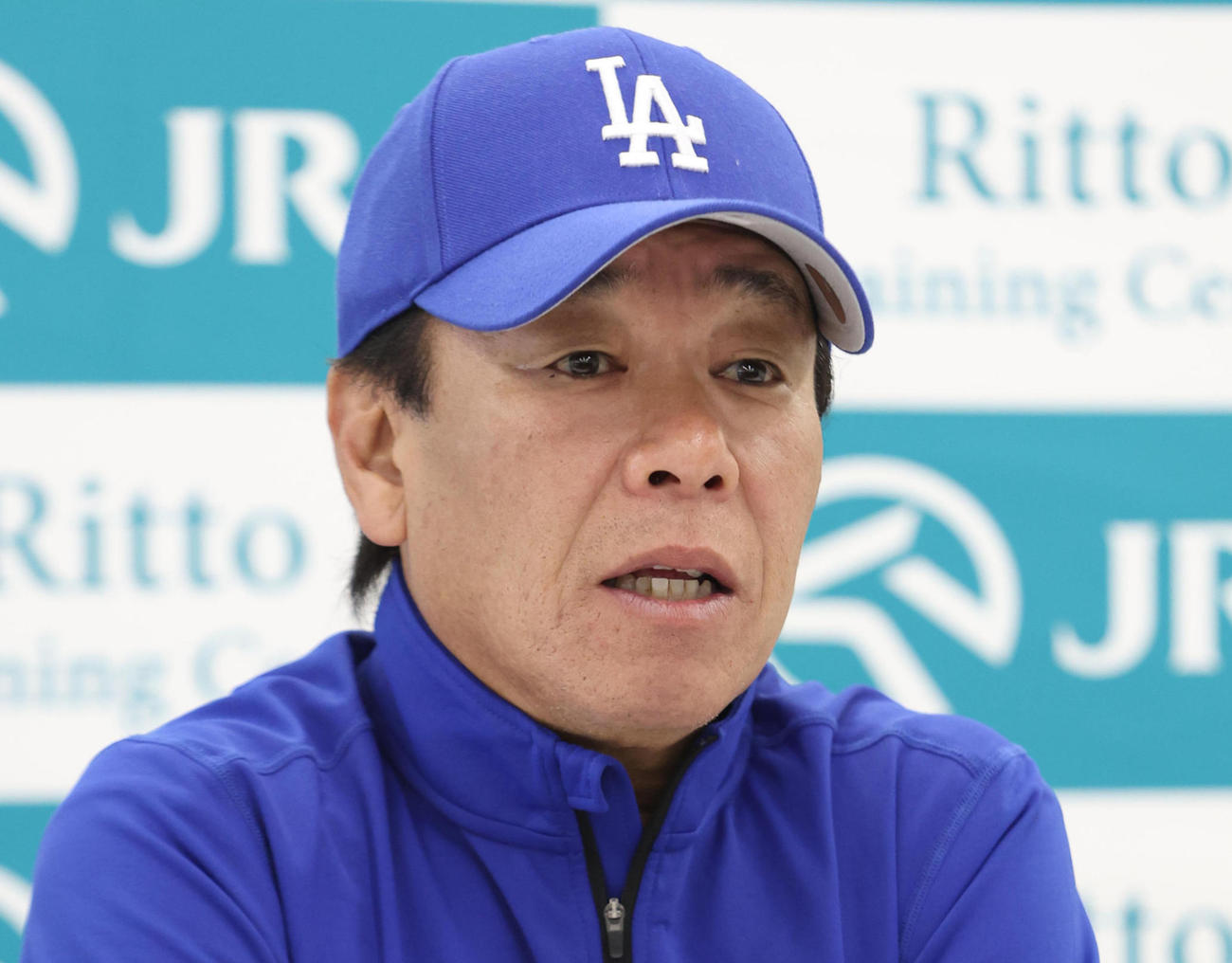 藤原英昭調教師（2024年11月撮影）