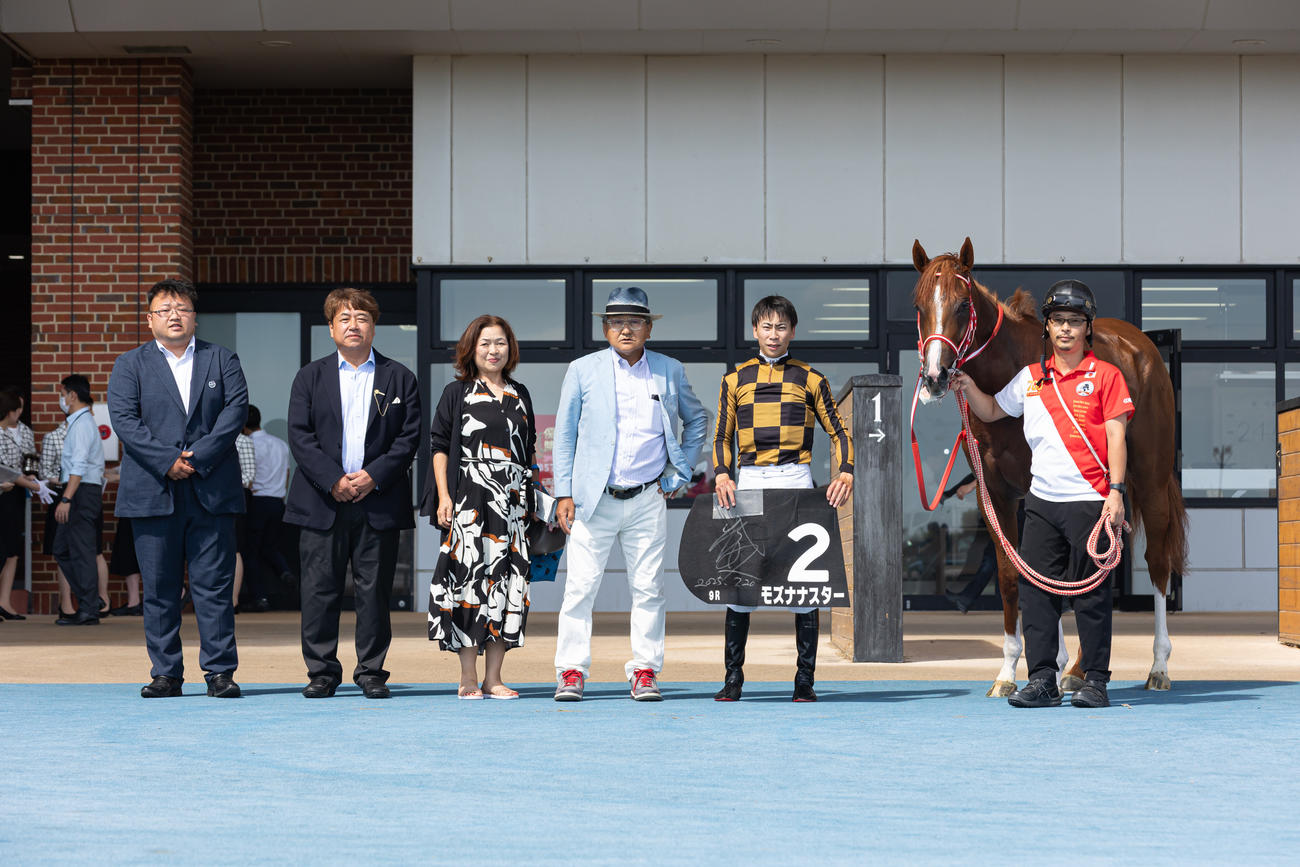 函館9R、潮騒特別を制したモズナナスター（撮影・村野早祐）