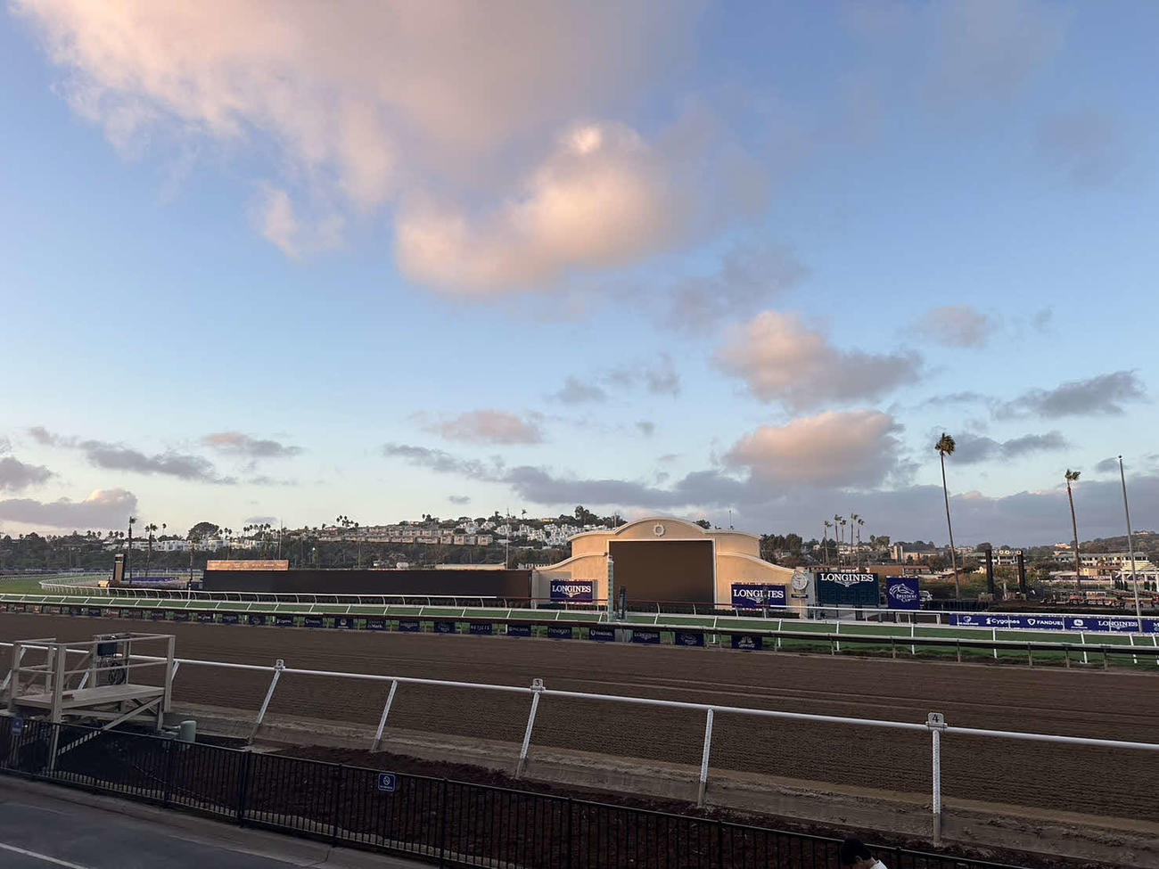 デルマー競馬場
