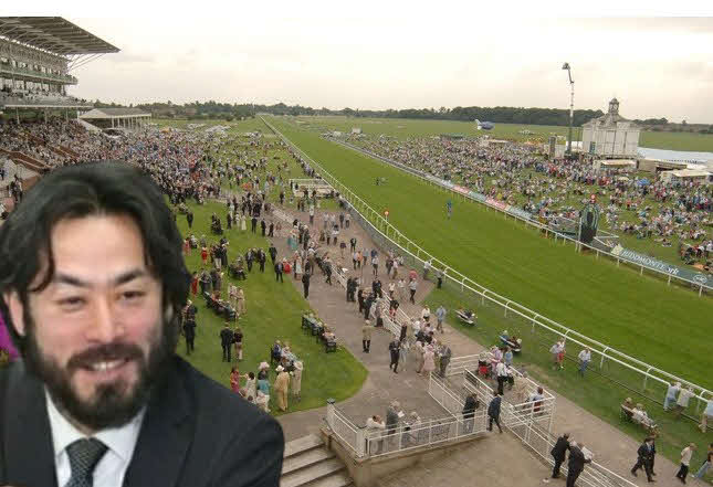 英インターナショナルSが行われるヨーク競馬場とダンディ高木（写真は加工）