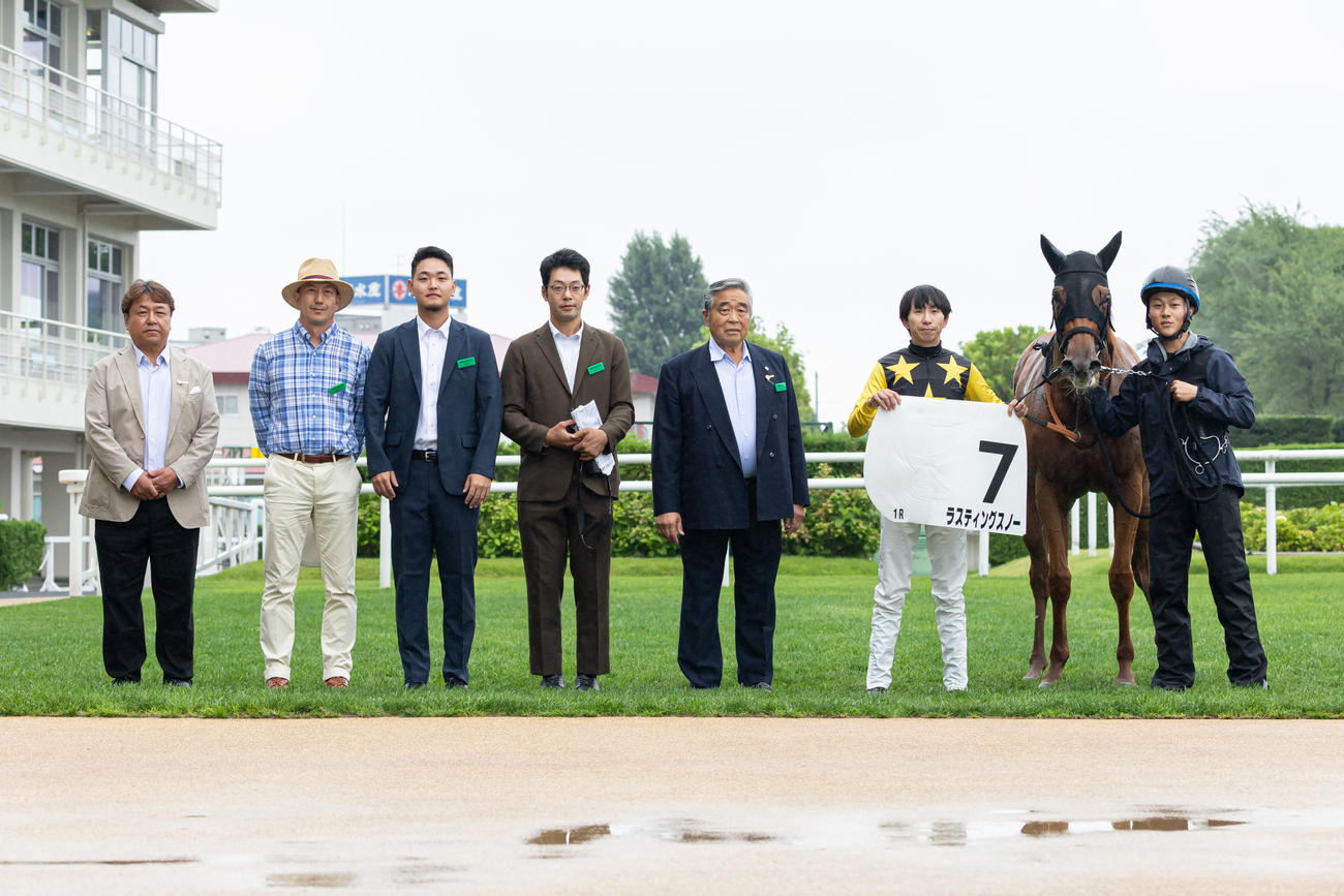 札幌1R、2歳未勝利を勝ち上がったラスティングスノー（撮影・村野早祐）