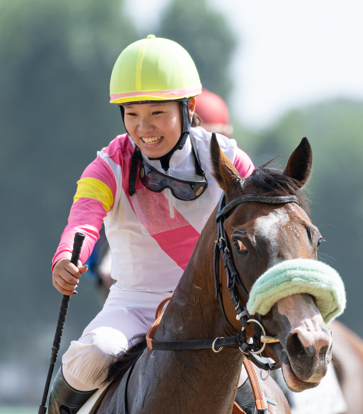 札幌1Rをリピースで制した小林美騎手（撮影・村野早祐）
