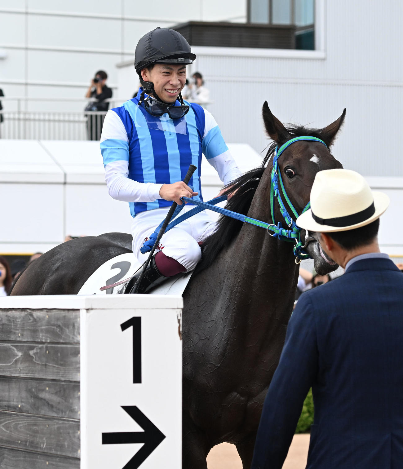 中山5R、2歳新馬戦を制したサンブライトと横山武騎手（撮影・千葉一成）