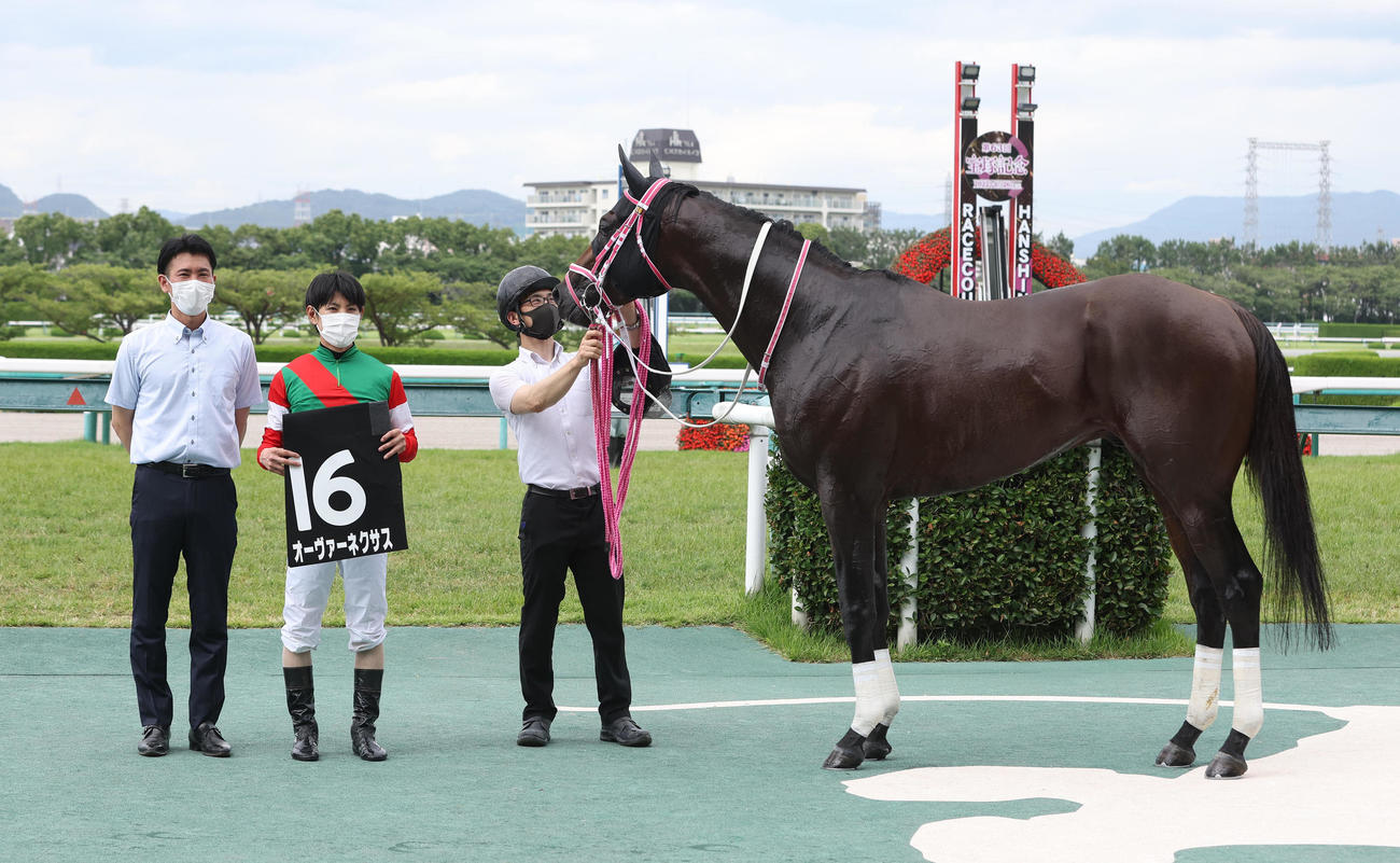22年6月26日、復帰後初勝利を挙げた北村友騎手