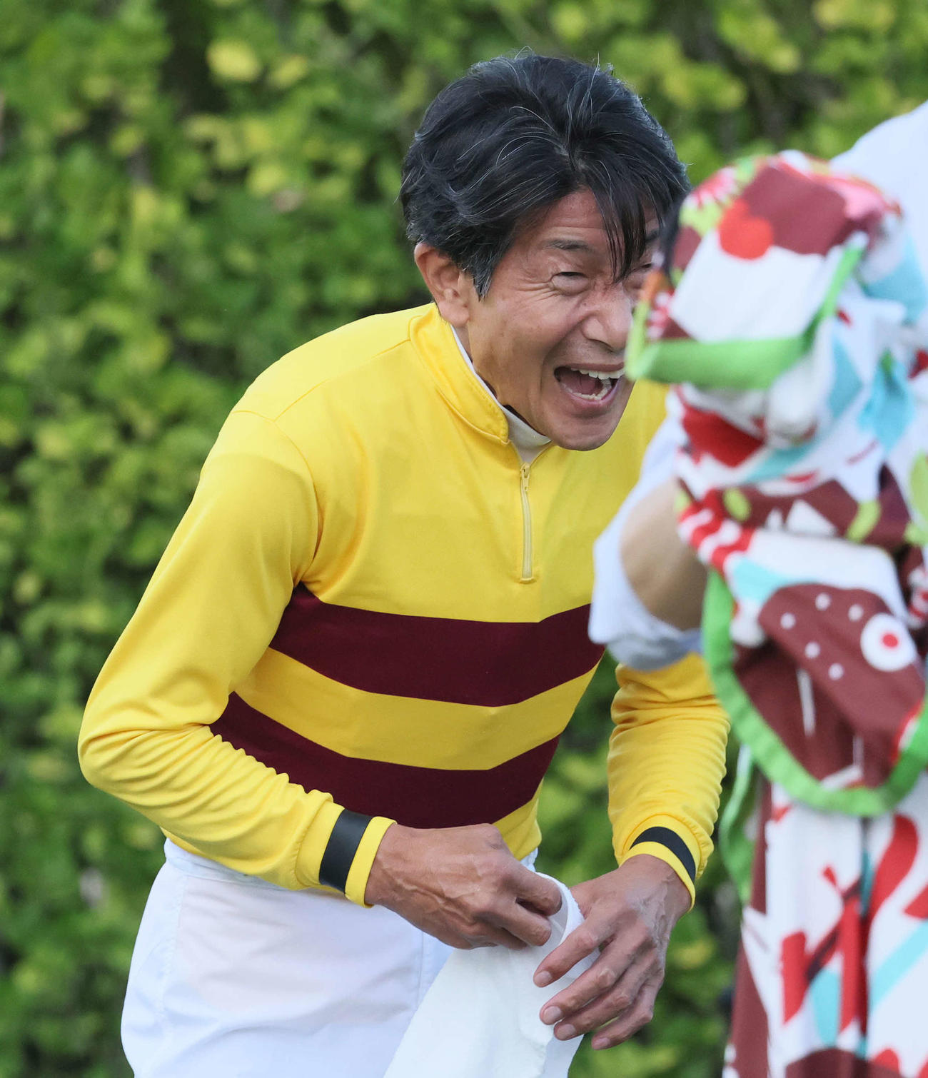 秋風Sをピースワンデュックで制して最年長勝利記録を更新した柴田善騎手（撮影・丹羽敏通）