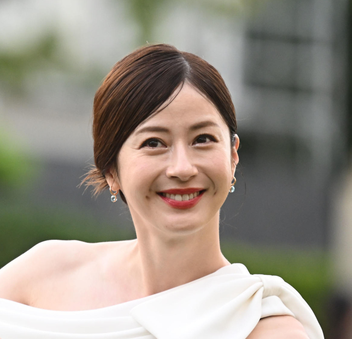 松本若菜（2025年撮影）