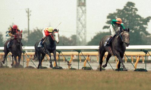 天皇賞・秋】武豊騎手の13番枠は91年メジロマックイーン以来