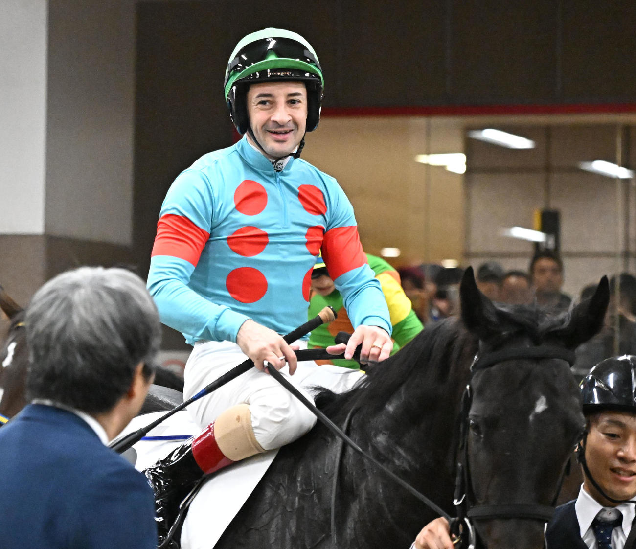 好調のルメール騎手「パーフェクト。内外の差がない馬場ですね」東京