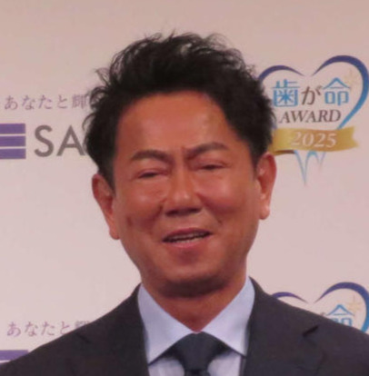 東幹久（2025年7月撮影）