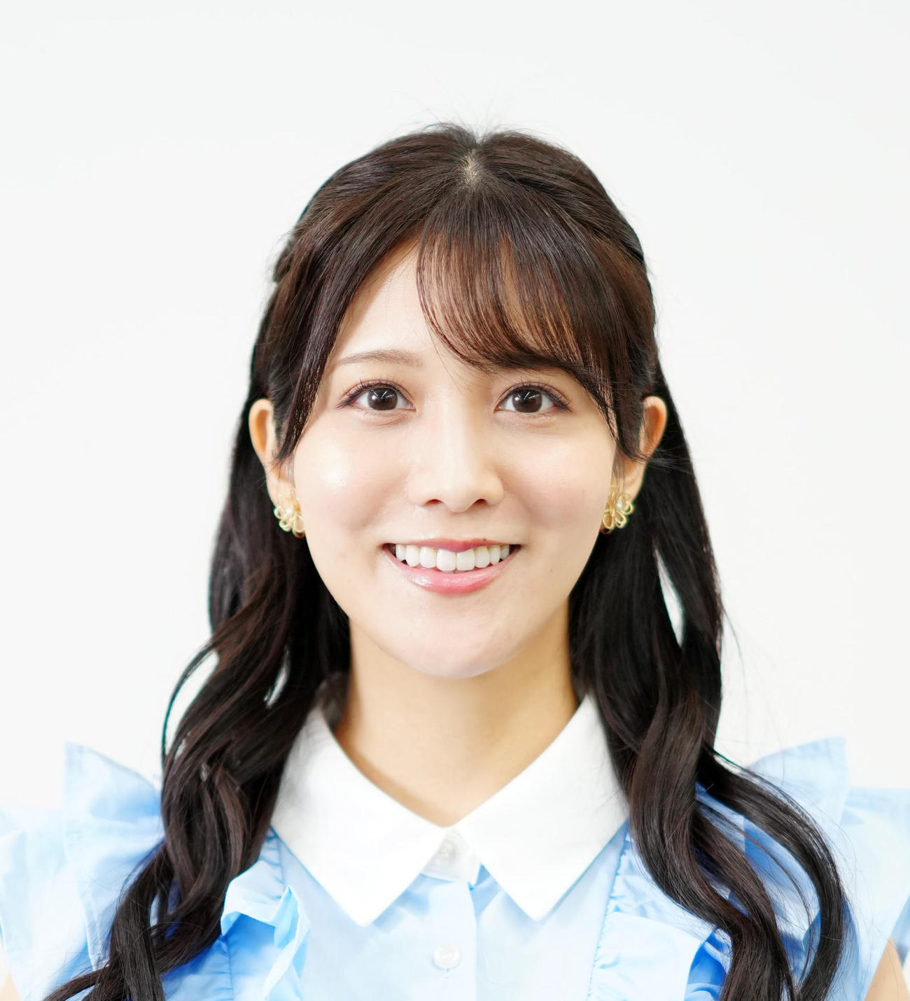 石川彩夏（2024年4月撮影）
