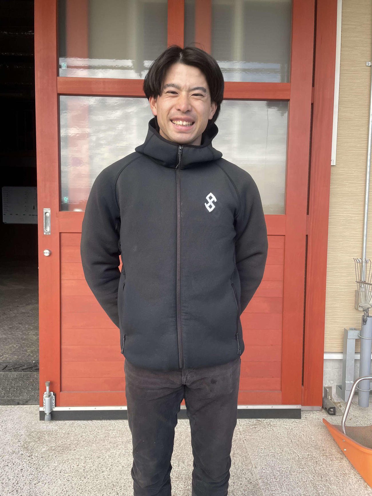 コスモキュランダの佐藤助手