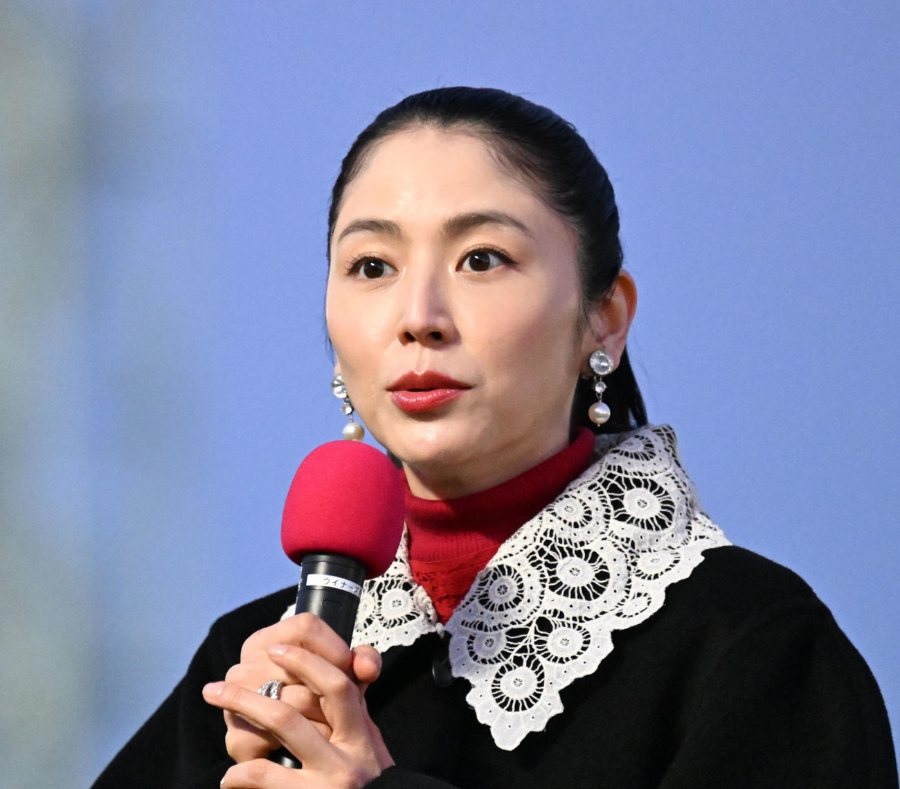 レース後、トークショーを行った長澤まさみ（撮影・千葉一成）