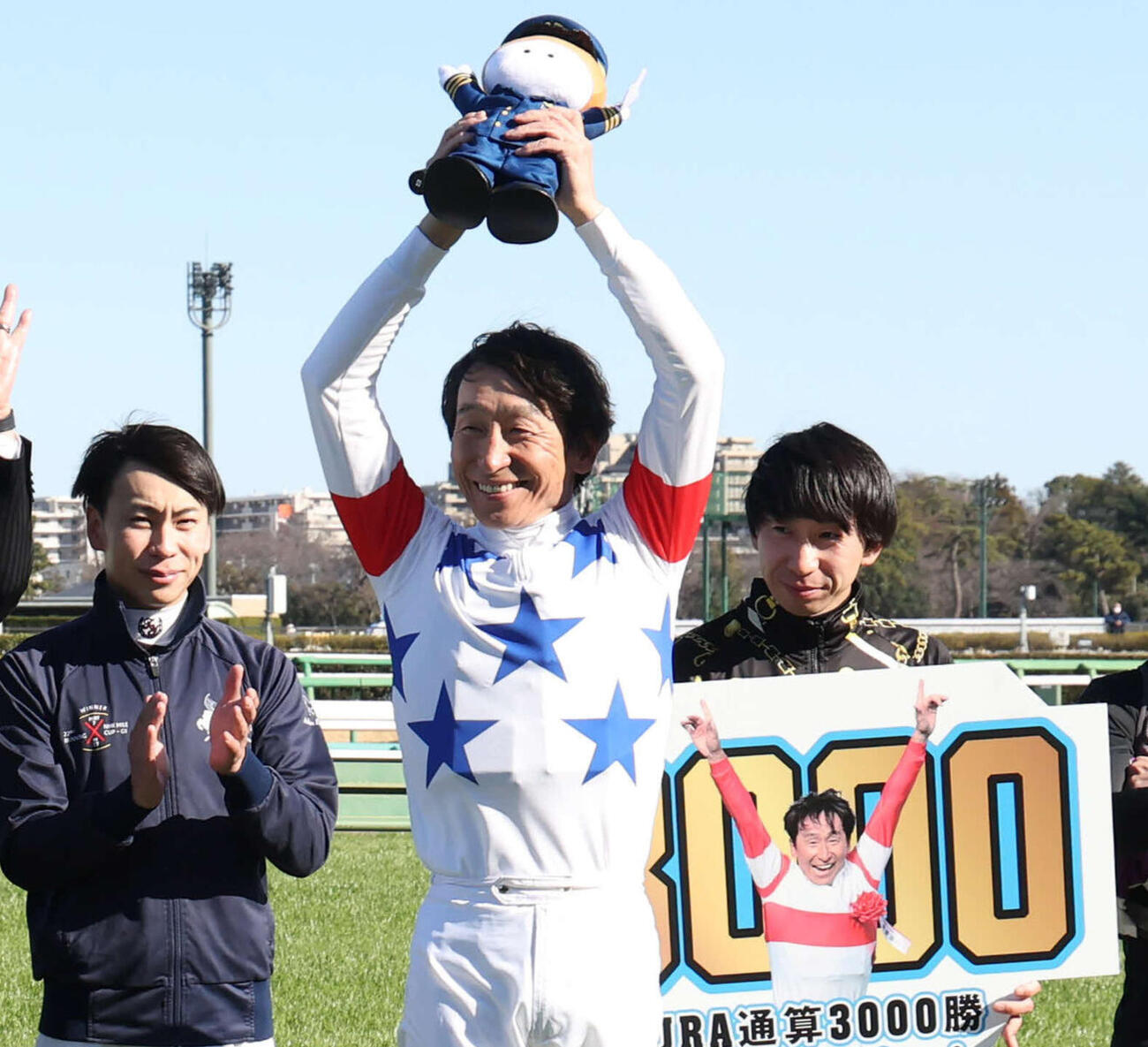 JRA通算3000勝を達成した横山典騎手（撮影・丹羽敏通）