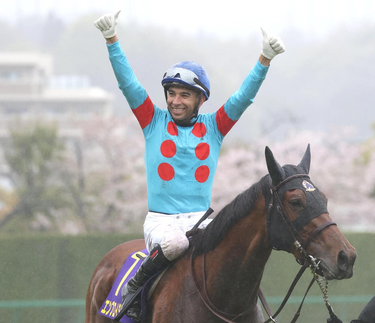 25年桜花賞をエンブロイダリーで制したモレイラ騎手