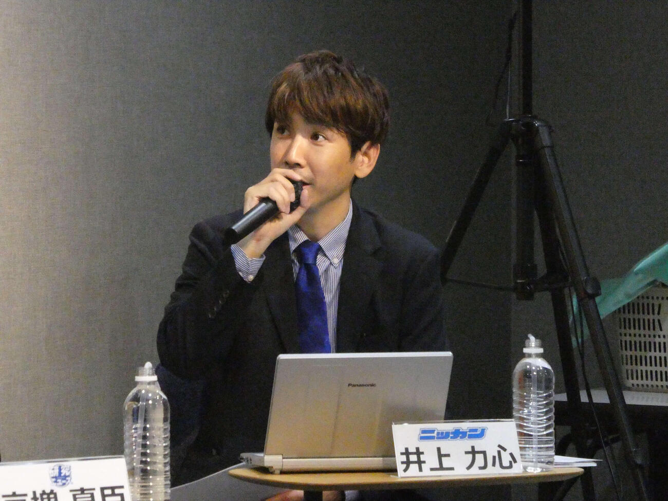 皐月賞を展望する日刊スポーツの井上力心記者（写真提供・GateJ.東京）