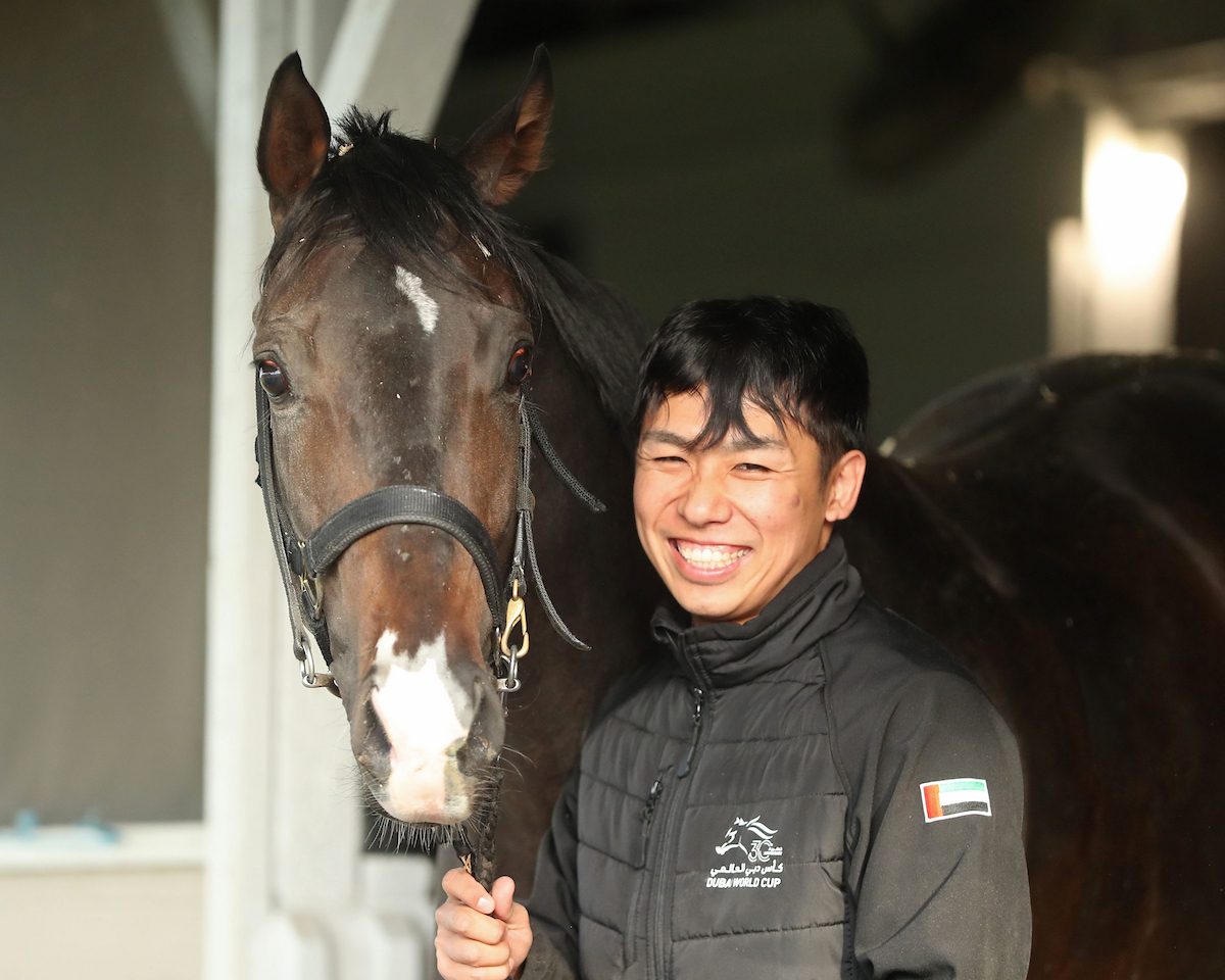 チャーチルダウンズ競馬場で調教を行うワンダーディーン（C）COADY MEDIA