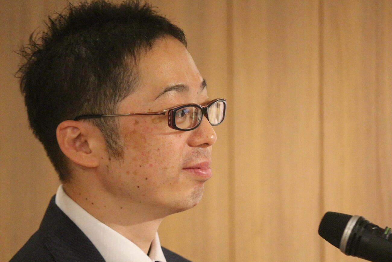 司会のラジオNIKKEI大関アナ
