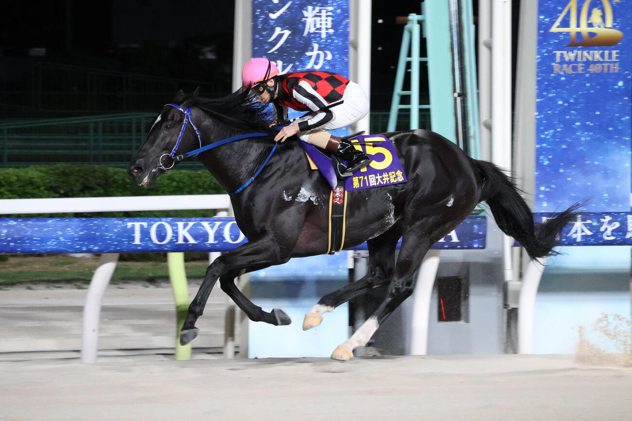 20日、大井記念を制したサントノーレと矢野貴之騎手