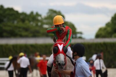 東海優駿を制したアストラビアンコと細川智史騎手（写真提供・愛知県競馬組合）