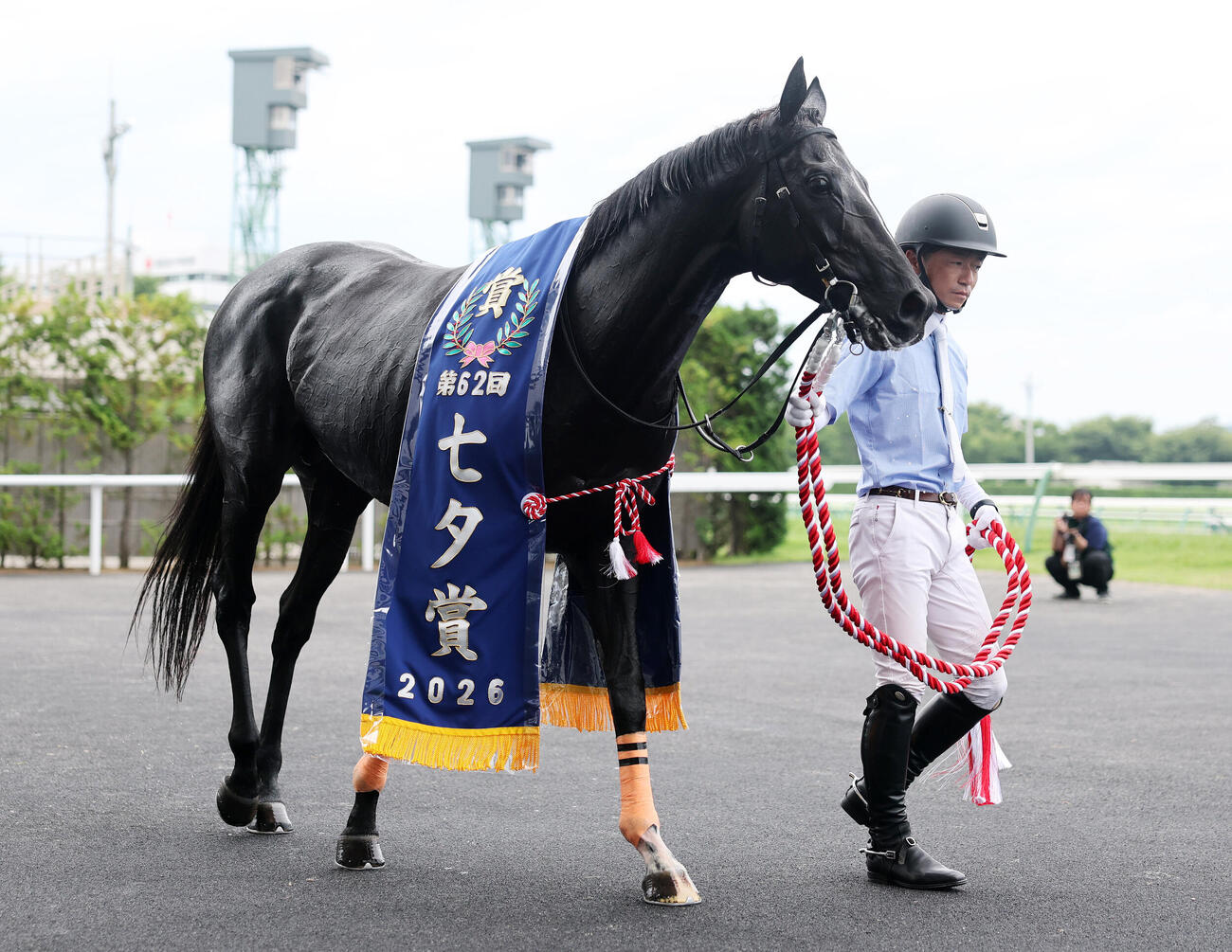 七夕賞を制したアスクナイスショー（撮影・鈴木正人）