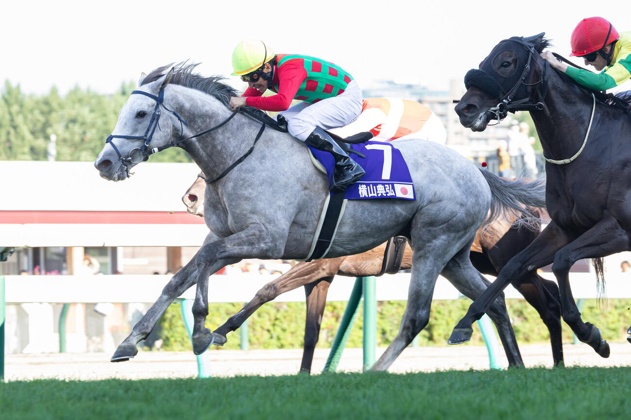札幌11RのWASJ第2戦を制したキャントウェイトと横山典弘騎手