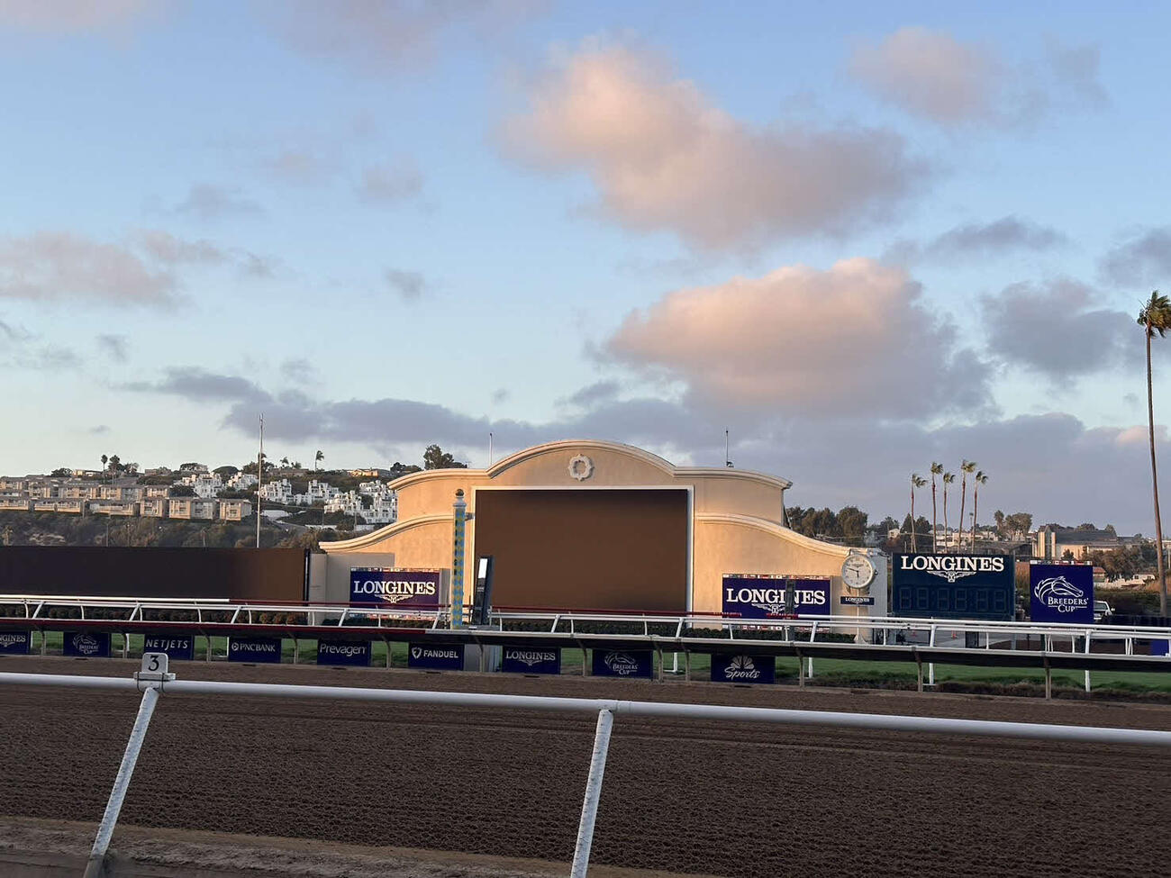 デルマー競馬場