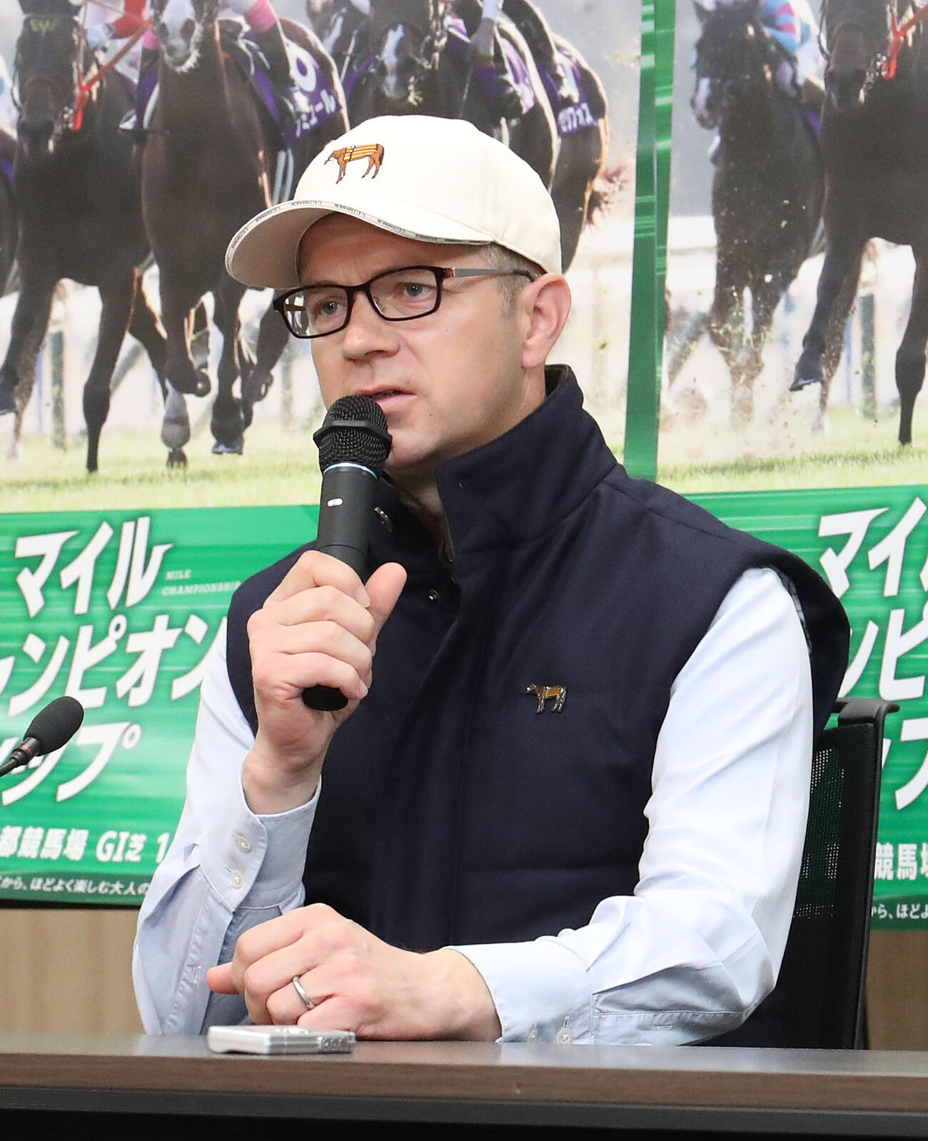 ロジャー・ヴェリアン調教師（2024年11月撮影）