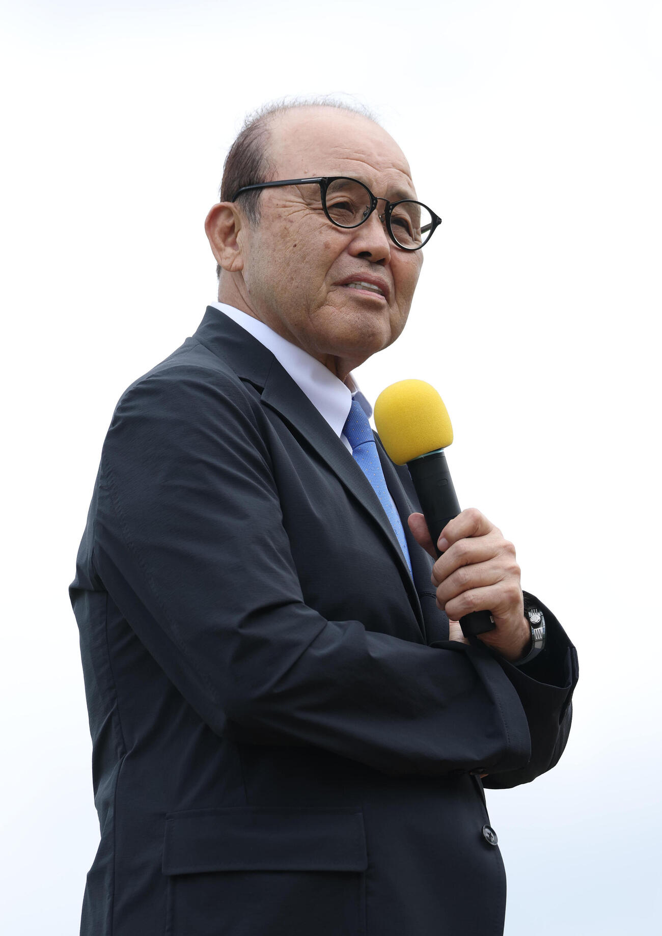 昼休みに行われたトークショーに参加する岡田彰布オーナー付顧問（撮影・白石智彦）