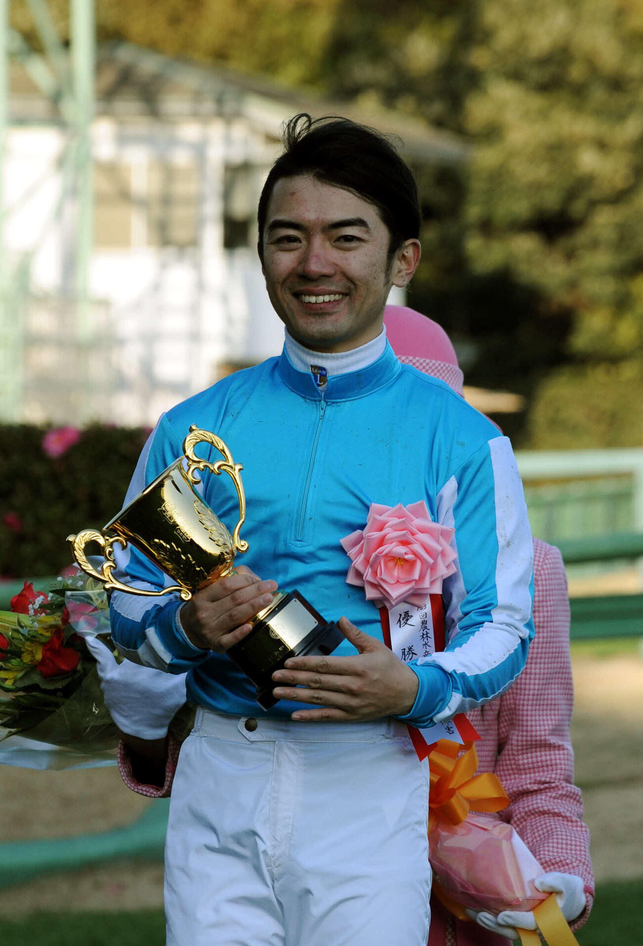 2010年、中山大障害を制したバシケーンの蓑島靖典騎手