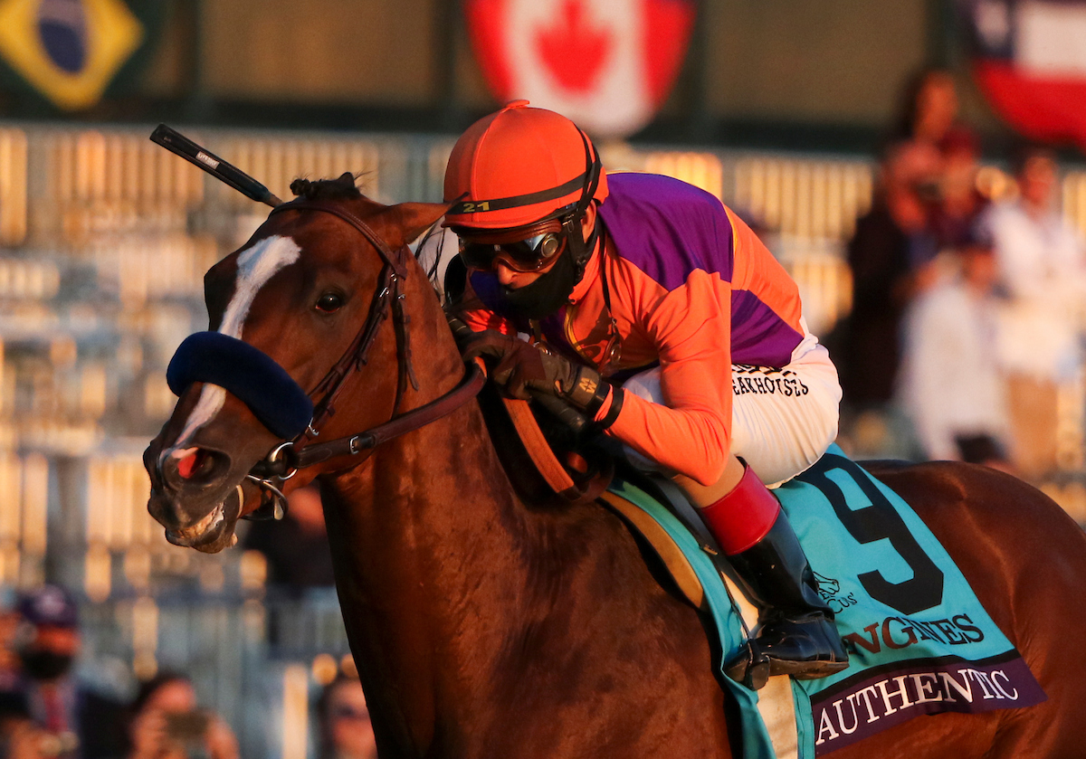 オーセンティック(C)Alex Evers/Eclipse Sportswire
