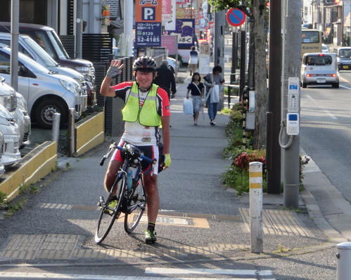 午後５時１４分、ゴール直前の筆者（撮影　ＡＪ西東京　井出さん）