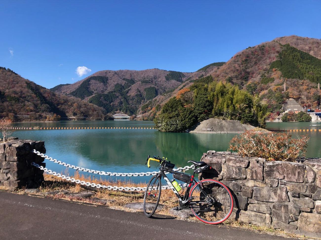 丹沢湖