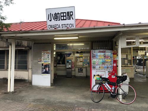 午後5時48分　205・2キロ地点の秩父鉄道小前田駅