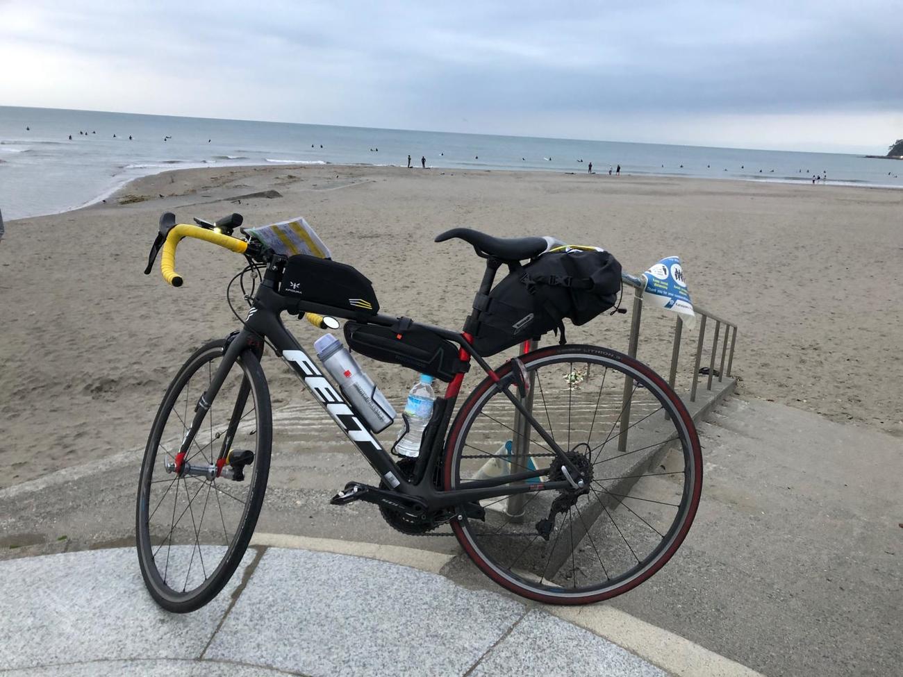 15日午前4時53分、鎌倉・由比ケ浜