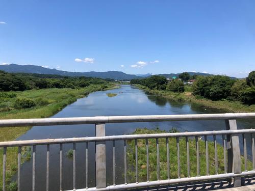 4日午前11時15分　88キロ地点、荒川を渡る（埼玉・深谷市）