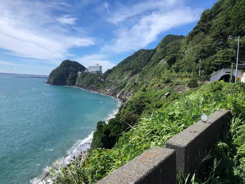13日午前10時9分、静岡・大崩海岸