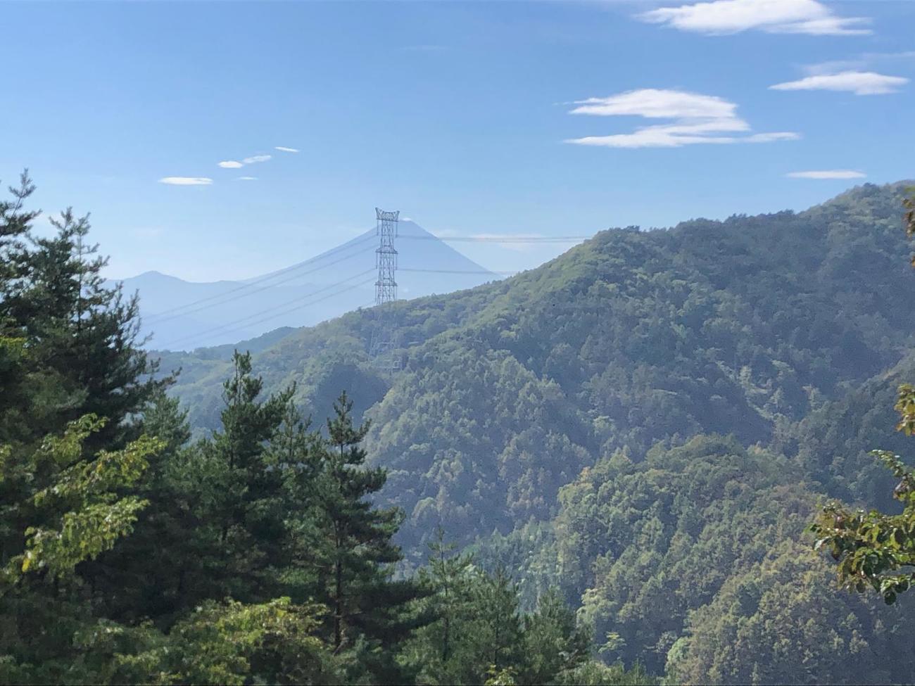 富士山は見えたが、手前に鉄塔