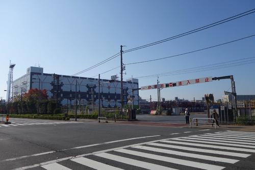 荒川区の東京メトロ日比谷線車両基地