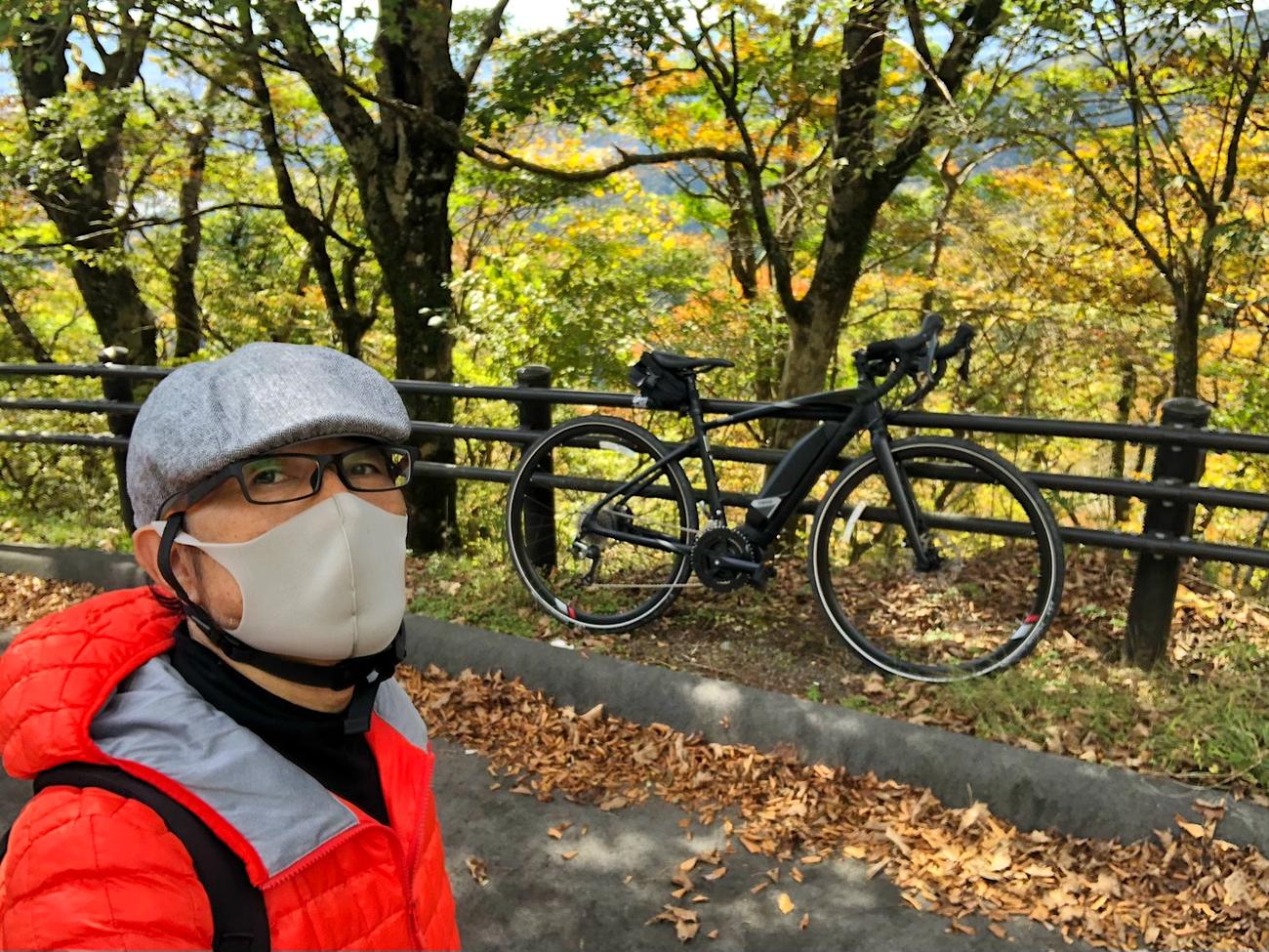疲れて休憩。この旅で一番きつかった場面
