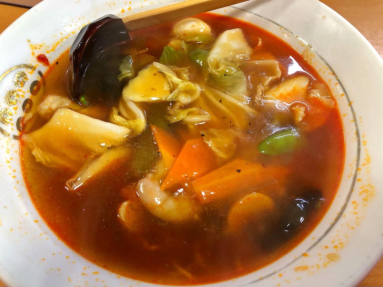 五目ラーメンで腹ごしらえ