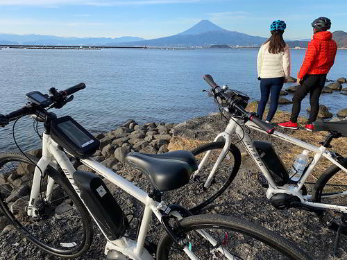 海越しに富士山を見るのは初めて!と感激していた
