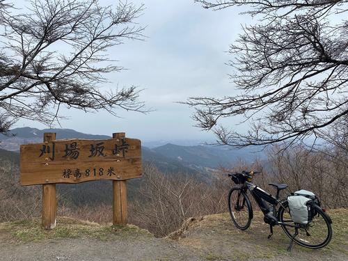 「奥武蔵グリーンライン」の中で最も眺めがいいのが刈場坂峠