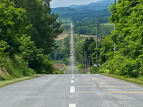 美瑛にある「ジェットコースターの路」を走った