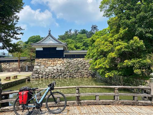 城跡全域が国の史跡に指定されている『高知城』