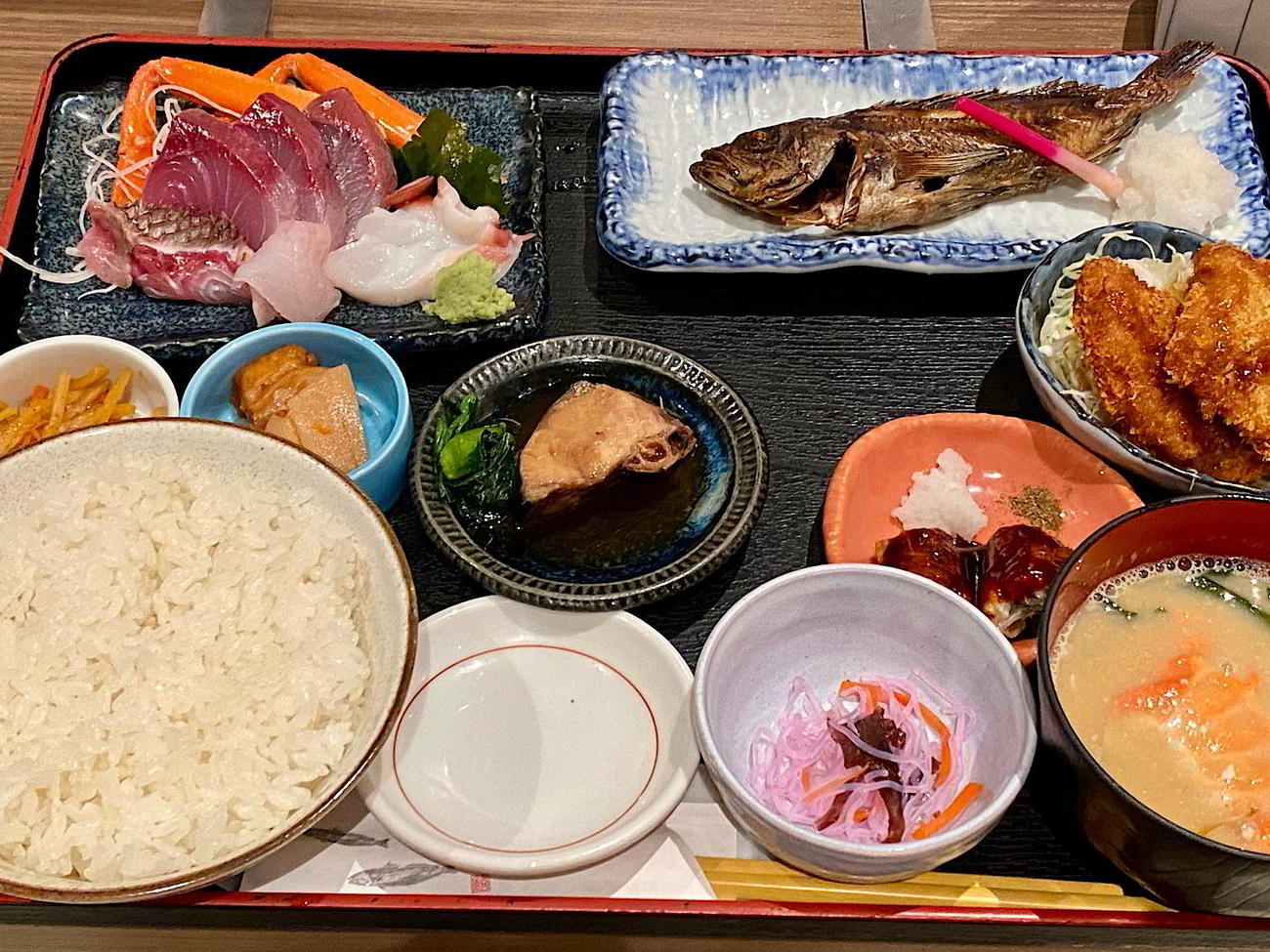 日本海の海の幸、金沢で食べた魚づくしのランチ。久しぶりにゆっくり時間をかけてランチを堪能した
