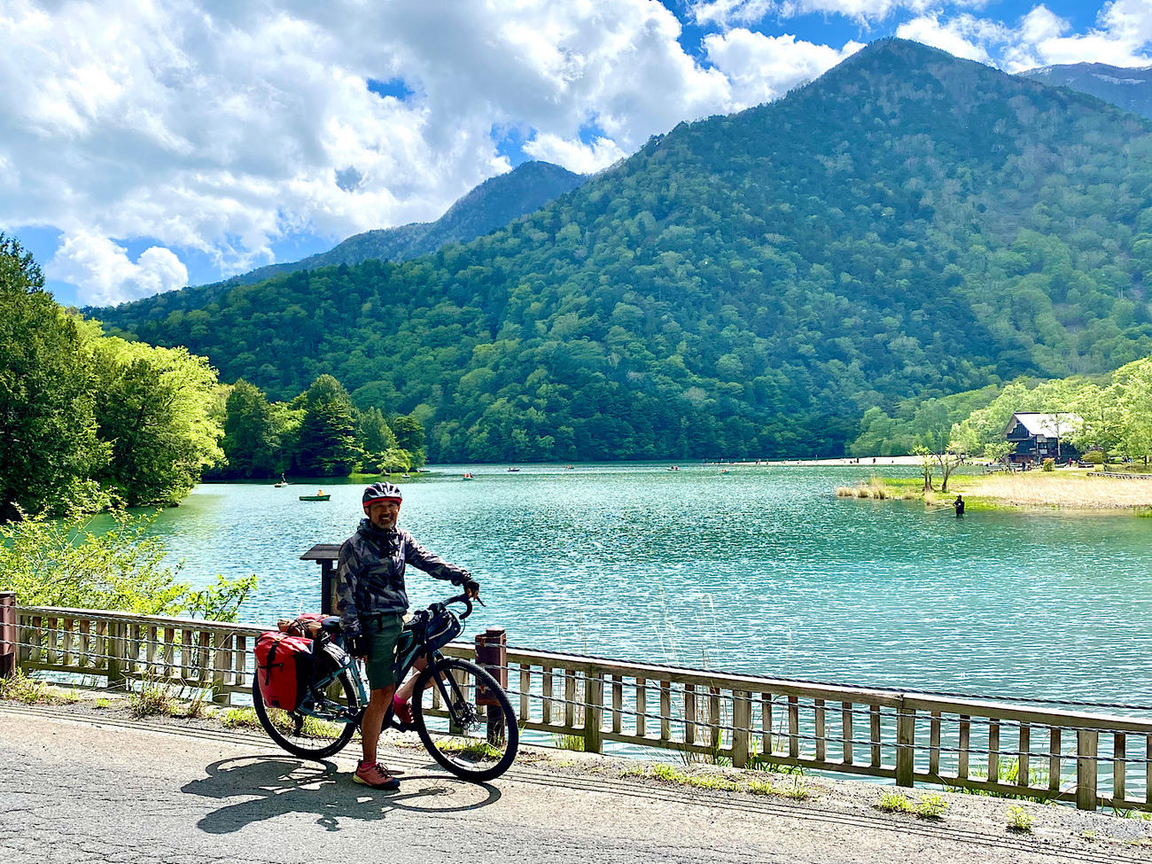 人が少なく静かな奥日光の湯ノ湖はお気に入りのスポット