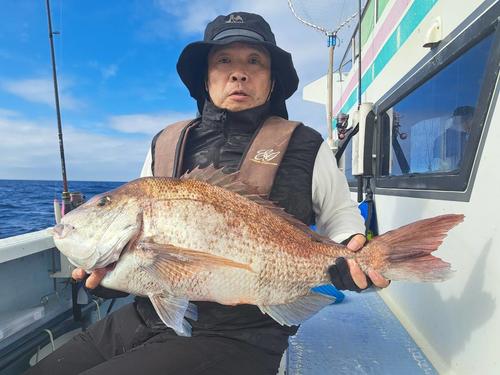 東芝冷凍庫　224L　釣り 商品一覧 | 冷蔵庫 | 東芝ライフスタイル株式会社