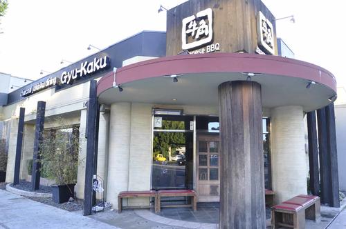 牛角のビバリーヒルズ店はビバリーセンタ―からも近いので買い物の後に立ち寄るにも便利