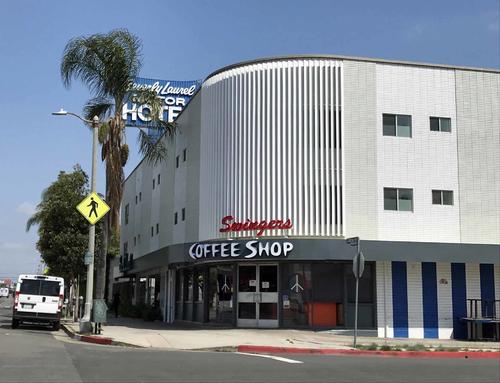 4月に入って閉店が決まったスウィンガーズ・コーヒー・ショップ