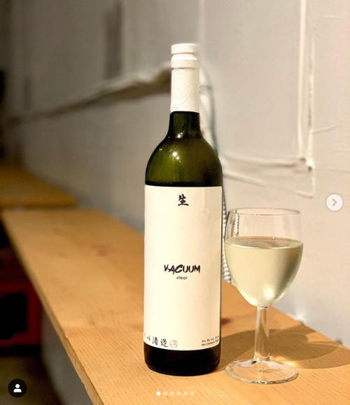 LA初の日本酒醸造所となったノバ・ブリューイングがリリースした日本酒バキューム (写真はノバ・ブリューイング・カンパニーのインスタグラムより)